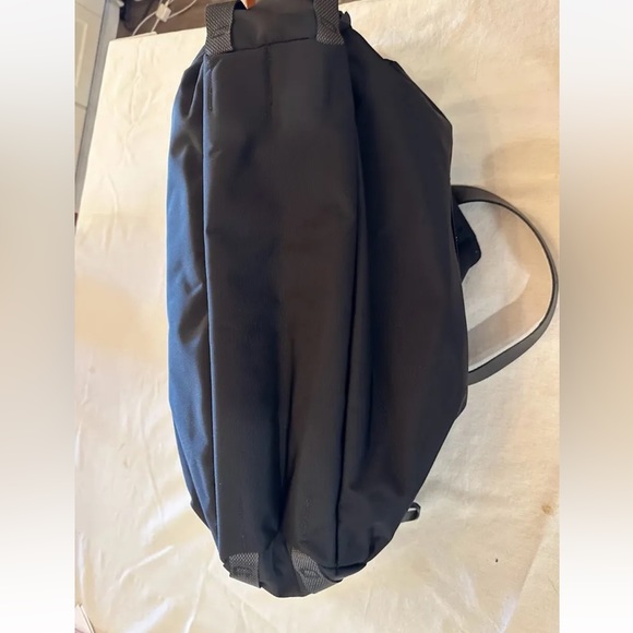 Bellroy Weekender Plus Premium Edition - Picture 3 of 5